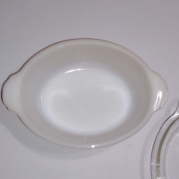 Vintage Fire King Anchor Hocking 467 Oval Casserole w/lid Copper Peach 11 - 2 qt - Picture 5 of 13